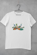 Load image into Gallery viewer, Madhubani Mor - Women&#39;s T-shirt
